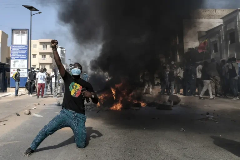 Senegal usó unidades GAR-SI, entrenadas y equipadas por España con dinero europeo, para reprimir con violencia las protestas prodemocráticas