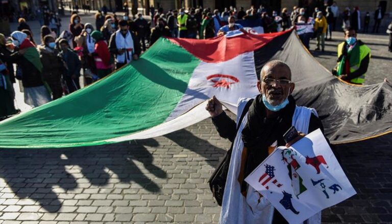 Movimientos pro-saharauis protestan contra “Foro Empresarial España-Marruecos” de inversión en el Sáhara Occidental