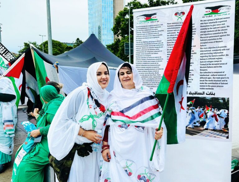 Manifestación por el Sáhara Occidental frente a las oficinas de la ONU en Ginebra