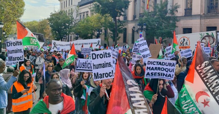 Sáhara Occidental | Multitudinaria manifestación en Madrid para condenar la política hostil de Sánchez con el pueblo saharaui