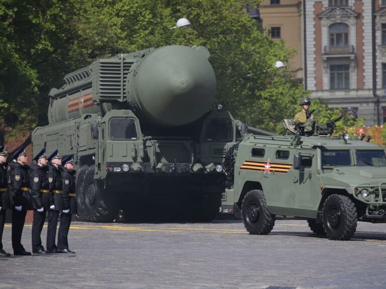 Rusia lanza el nuevo misil «Oreshnik» en respuesta a EE.UU