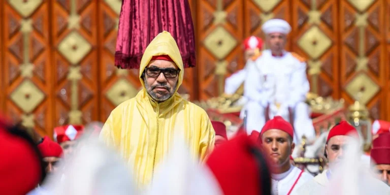 «Mohamed VI, el islam y los islamistas»- Le Monde