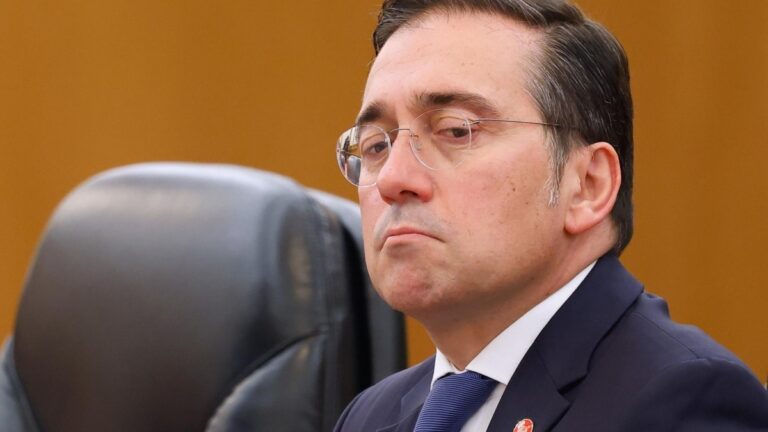 Albares se niega a condenar el ataque de Marruecos en el Sáhara Occidental: «ningún país lo hizo y España apoya a Marruecos